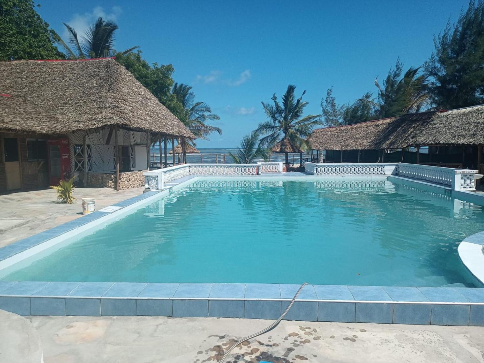 Oluwa Seun Beach Cottages, Mtwapa Mombasa Exteriör bild